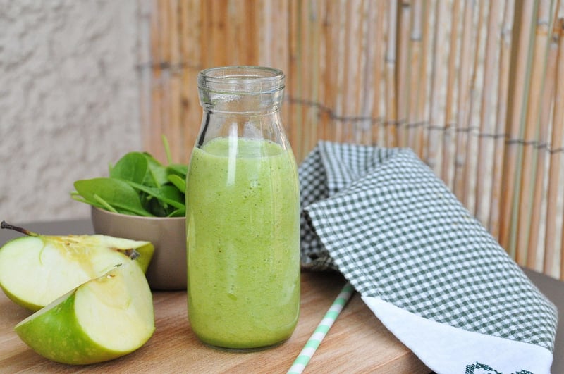 Berry Spinach Smoothie